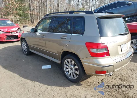 2010 Mercedes-Benz Glk 350 4Matic z USA, uszkodzony, nr VIN WDCGG8HB6AF373941